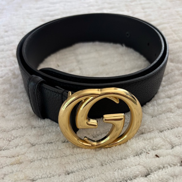 New Authentic Gucci Black Pebbled Leather Gold Interlocking G Buckle Belt 90/36 - Picture 1 of 10
